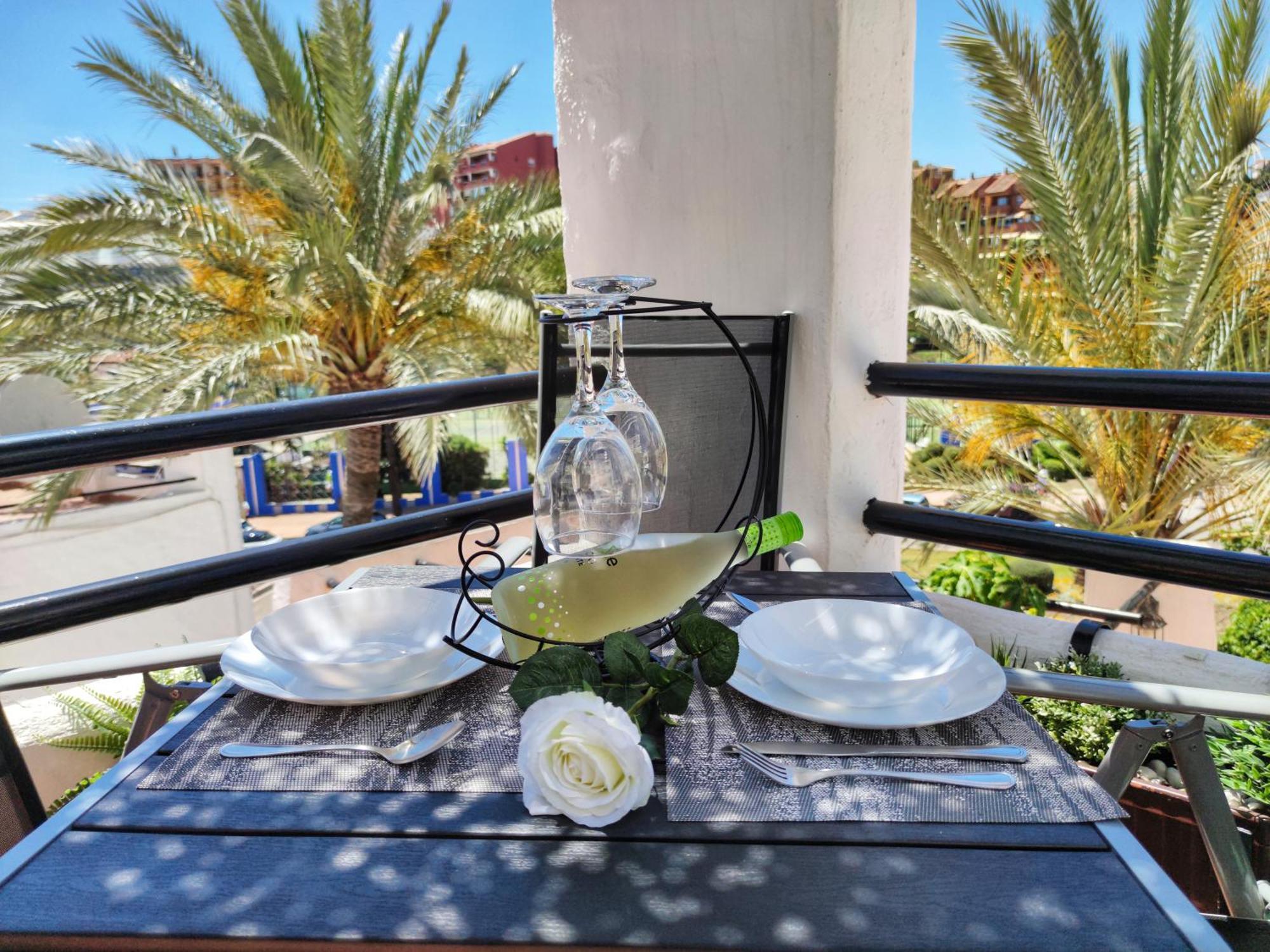 Apartamento Maika Benalsun Pueblo Evita *
